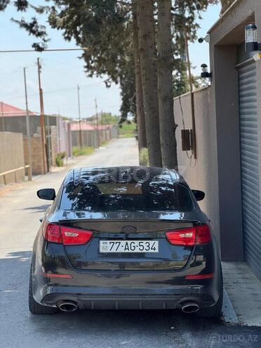 Kia Optima-4