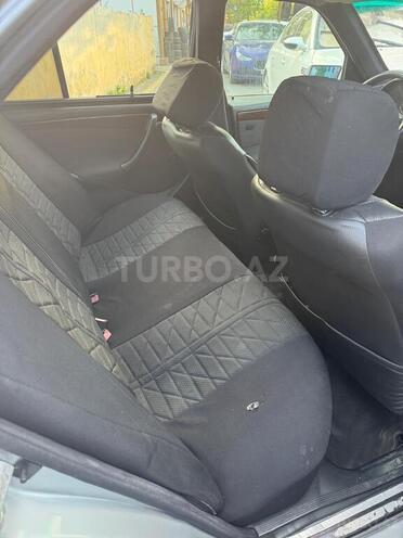 Mercedes C 220 d 1999, 317,000 km - 2.2 l - Bakı