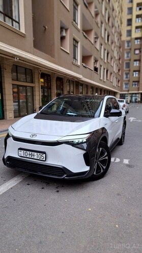 Toyota  2023, 9,000 km - 0.0 l - Bakı