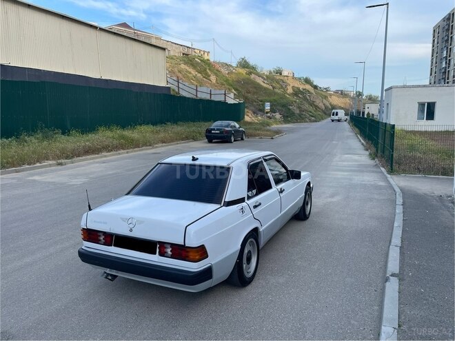 Mercedes 190 1989, 241,804 km - 2.0 l - Bakı
