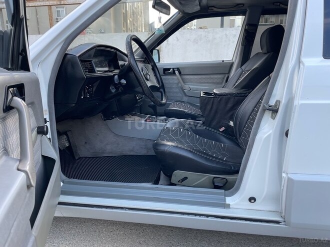 Mercedes 190 1989, 241,804 km - 2.0 l - Bakı
