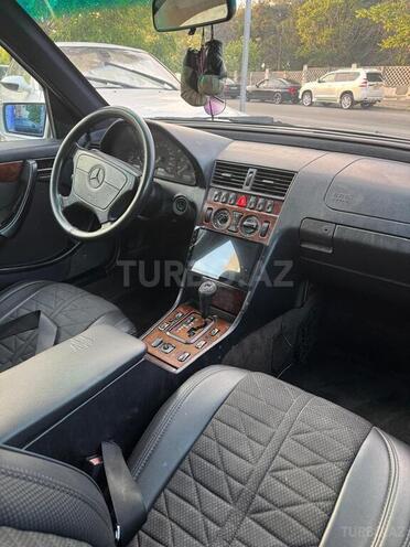 Mercedes C 220 d 1999, 317,000 km - 2.2 l - Bakı
