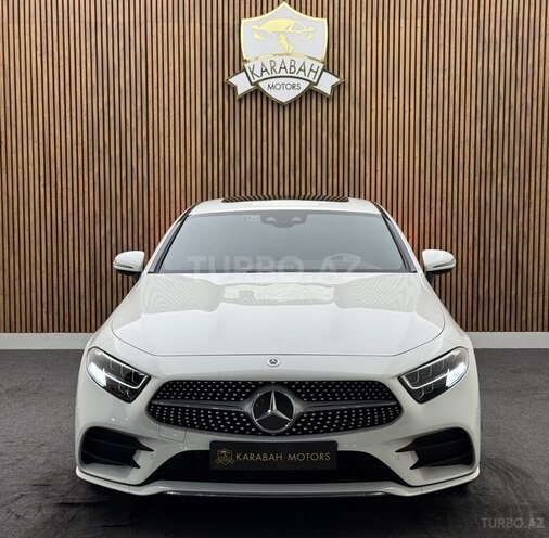 Mercedes CLS 300-1