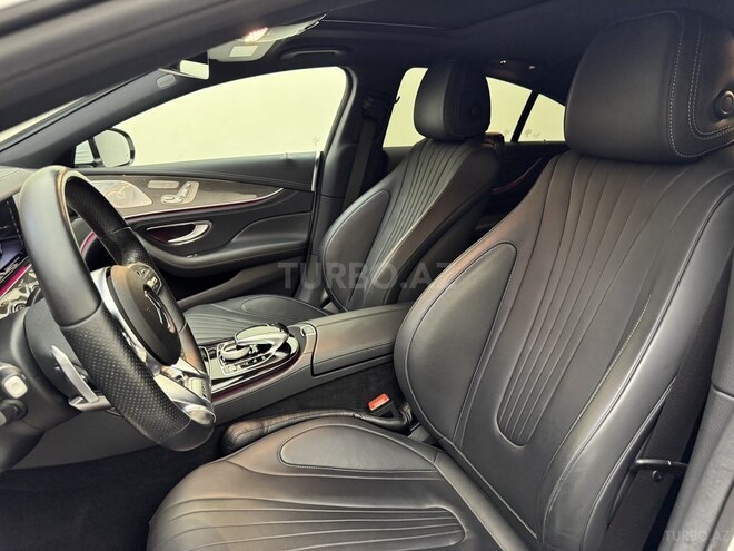 Mercedes CLS 300-9