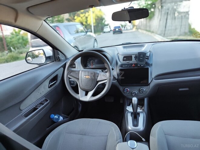 Chevrolet Cobalt-8