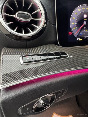 Mercedes CLS 300-27