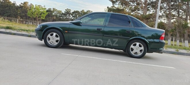 Opel Vectra 1999, 234,765 km - 1.6 l - Sumqayıt