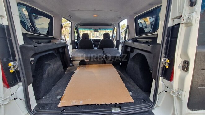 Fiat Doblo 2021, 132,000 km - 1.4 л - Bakı