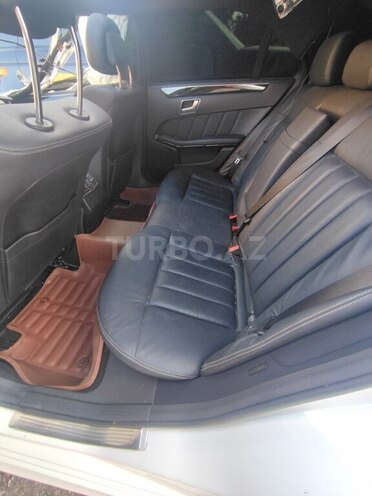 Mercedes E 220 d 2013, 138,552 km - 2.2 л - Bakı