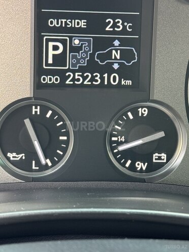 Lexus LX 570-9