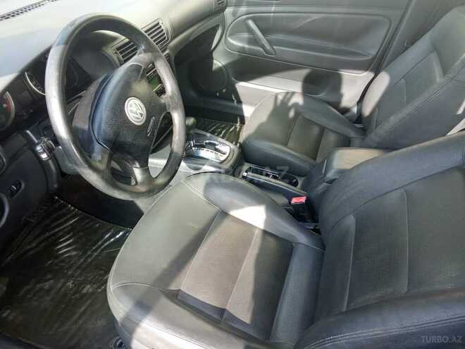 Volkswagen Passat 2004, 334,744 km - 1.8 l - Bakı