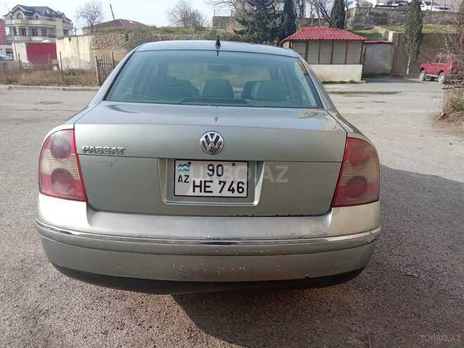 Volkswagen Passat 2004, 334,744 km - 1.8 l - Bakı