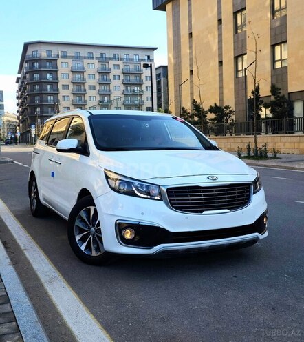 Kia Carnival 2016, 240,000 km - 2.2 l - Bakı