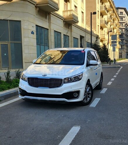 Kia Carnival 2016, 240,000 km - 2.2 l - Bakı