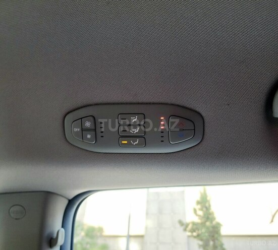 Kia Carnival 2016, 240,000 km - 2.2 l - Bakı