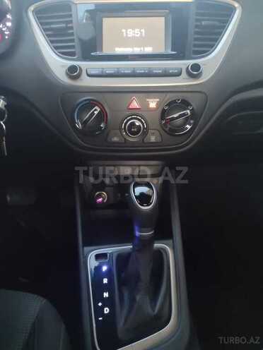 Hyundai Accent 2018, 155,000 km - 1.6 l - Bakı