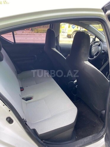 Toyota Aqua 2019, 109,000 km - 1.5 л - Bakı