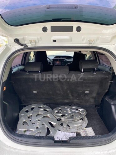 Toyota Aqua 2019, 109,000 km - 1.5 л - Bakı