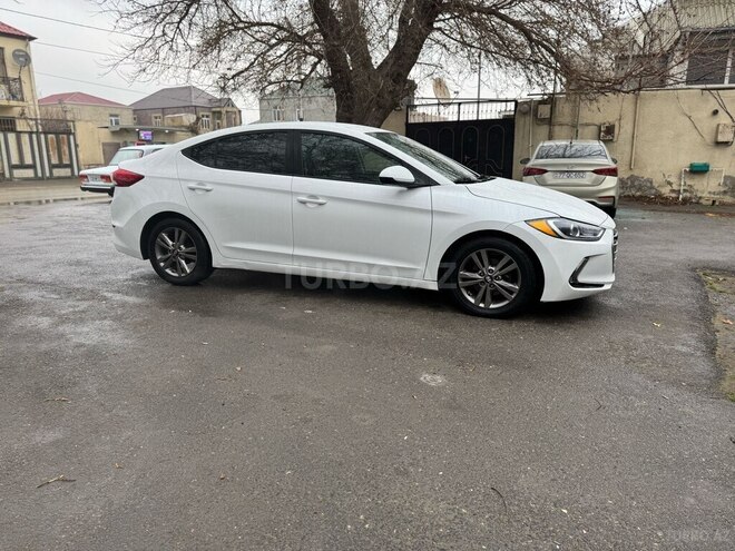 Hyundai Elantra 2017, 141,622 km - 2.0 l - Bakı