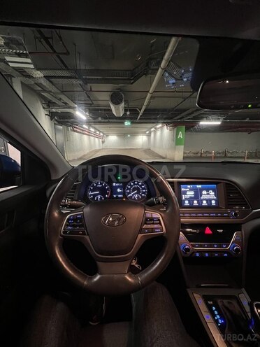 Hyundai Elantra 2017, 62,000 km - 2.0 l - Bakı
