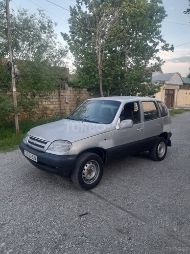 Chevrolet Niva 2005, 363,664 km - 1.7 l - Yevlax