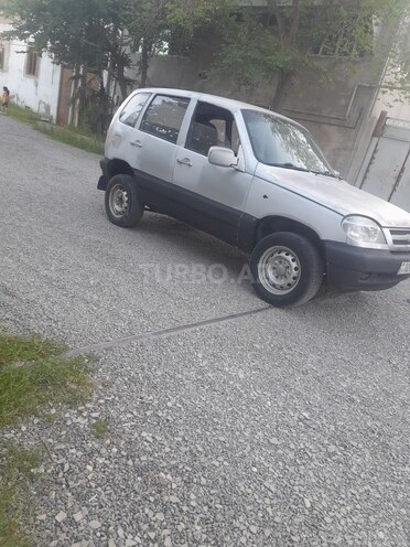 Chevrolet Niva 2005, 363,664 km - 1.7 l - Yevlax