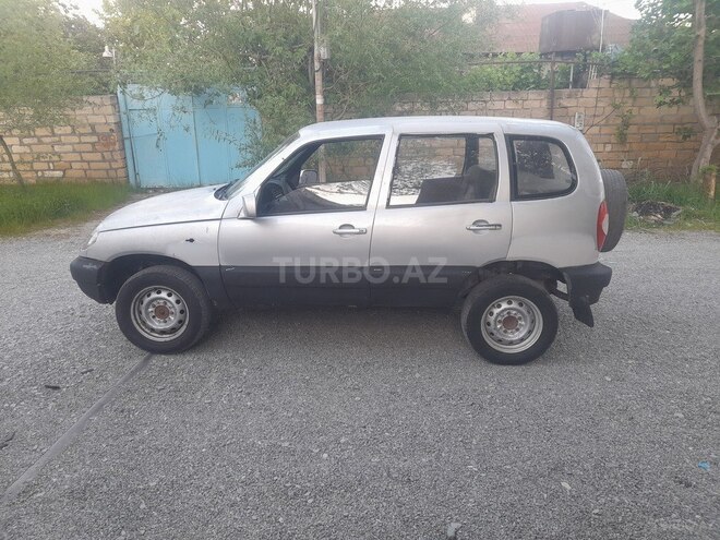 Chevrolet Niva 2005, 363,664 km - 1.7 l - Yevlax