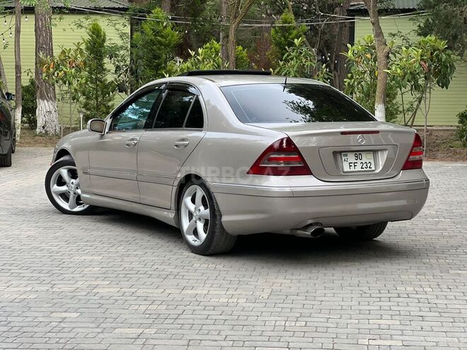 Mercedes C 180 2005, 324,000 km - 1.8 l - Sumqayıt
