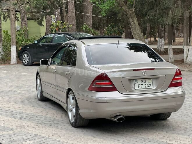 Mercedes C 180 2005, 324,000 km - 1.8 l - Sumqayıt