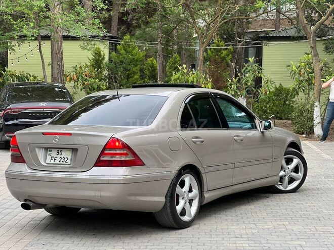 Mercedes C 180 2005, 324,000 km - 1.8 l - Sumqayıt