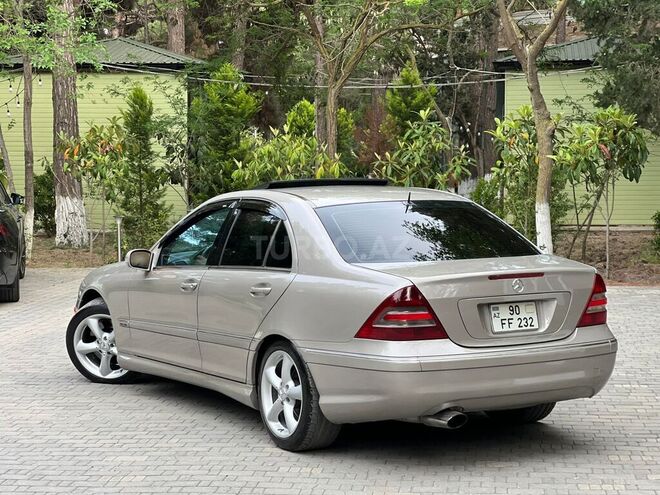 Mercedes C 180 2005, 324,000 km - 1.8 l - Sumqayıt