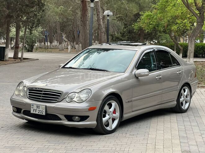 Mercedes C 180 2005, 324,000 km - 1.8 l - Sumqayıt
