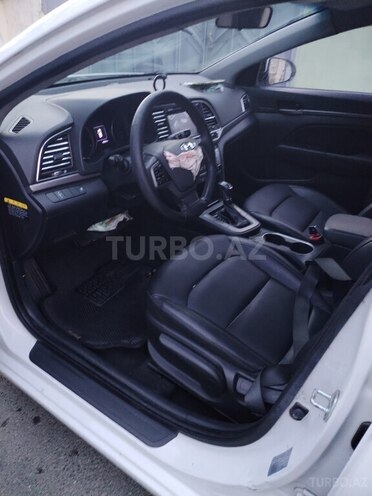 Hyundai Elantra 2016, 185,523 km - 1.6 l - Bakı