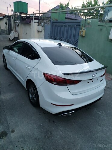 Hyundai Elantra 2016, 185,523 km - 1.6 l - Bakı