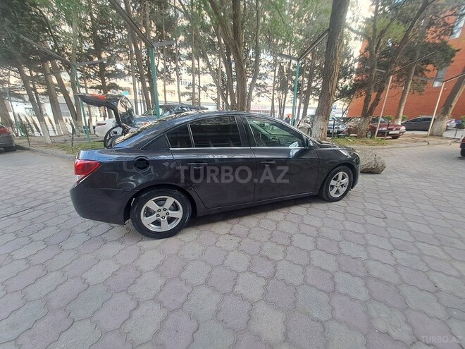 Chevrolet Cruze 2013, 334,000 km - 1.4 л - Qobustan