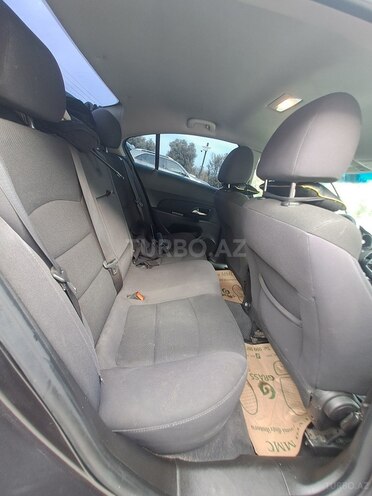 Chevrolet Cruze 2013, 334,000 km - 1.4 л - Qobustan
