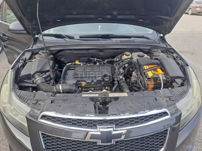 Chevrolet Cruze 2013, 334,000 km - 1.4 л - Qobustan