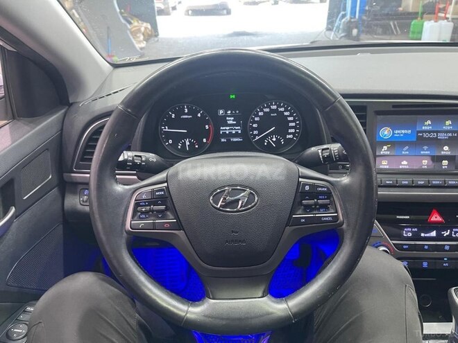 Hyundai Avante 2016, 116,896 km - 1.6 л - Bakı