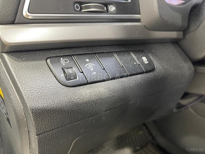 Hyundai Avante 2016, 116,896 km - 1.6 л - Bakı