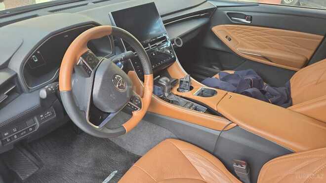 Toyota Avalon 2024, 22,800 km - 2.5 л - Bakı