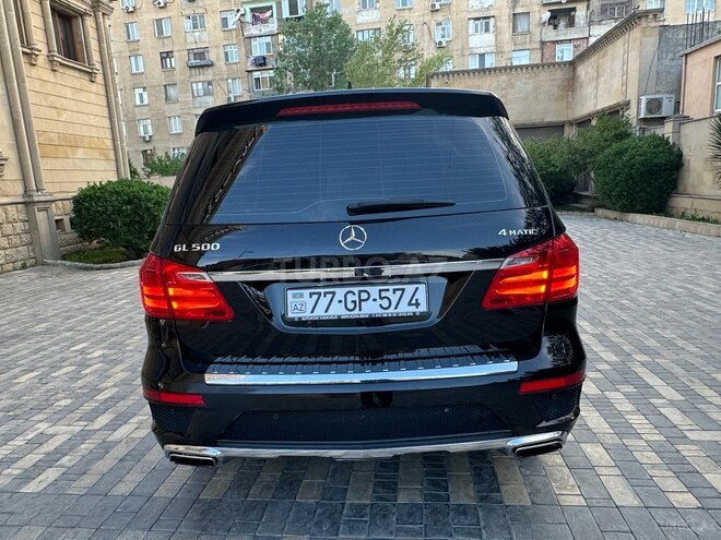 Mercedes GL 500 4MATIC-7