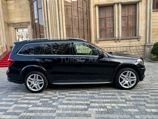 Mercedes GL 500 4MATIC-6