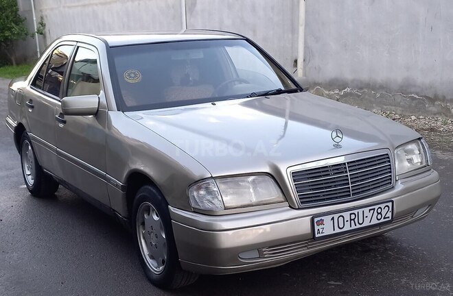 Mercedes C 180 1994, 120,000 km - 1.8 l - Gəncə