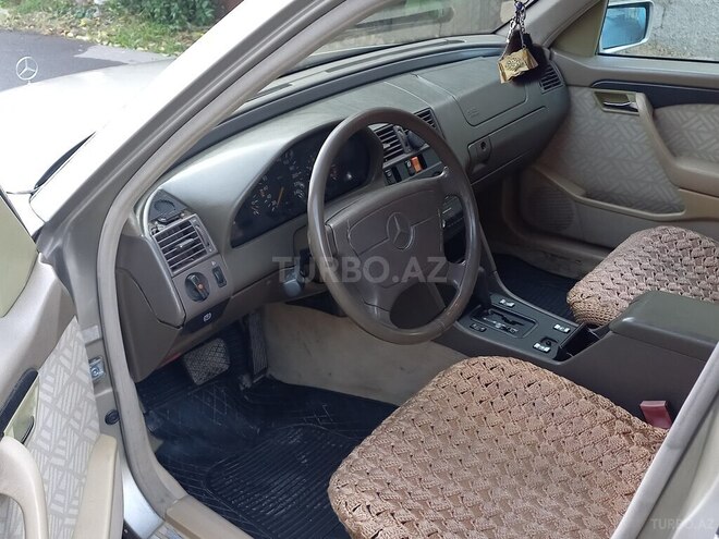 Mercedes C 180 1994, 120,000 km - 1.8 l - Gəncə