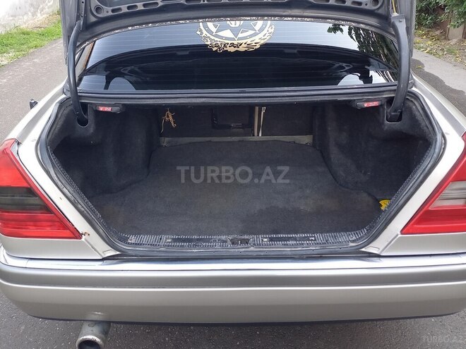 Mercedes C 180 1994, 120,000 km - 1.8 l - Gəncə