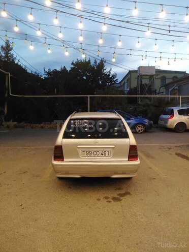Mercedes C 220 d 1999, 398,526 km - 2.2 l - Bakı
