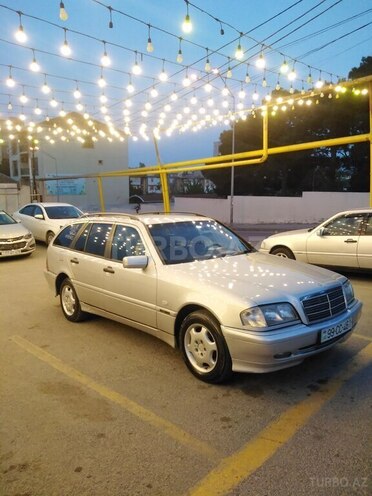 Mercedes C 220 d 1999, 398,526 km - 2.2 l - Bakı