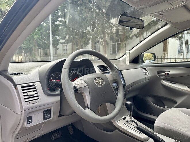 Toyota Corolla 2009, 234,800 km - 1.8 l - Bakı