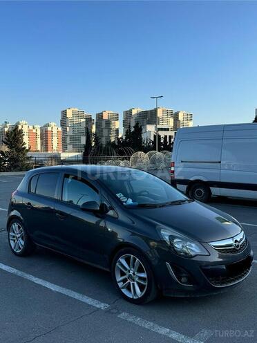 Opel Corsa 2014, 220,000 km - 1.4 l - Bakı