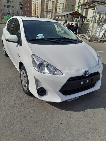 Toyota Aqua 2017, 68,000 km - 1.5 l - Bakı